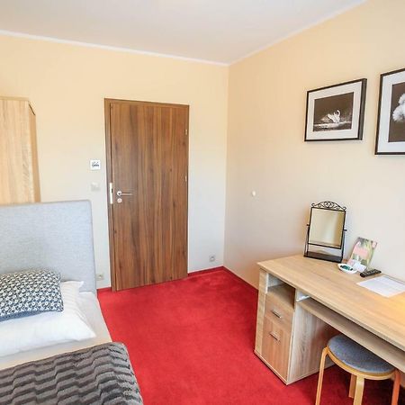Botanik Hostel Poznan Luaran gambar