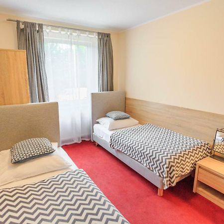 Botanik Hostel Poznan Luaran gambar
