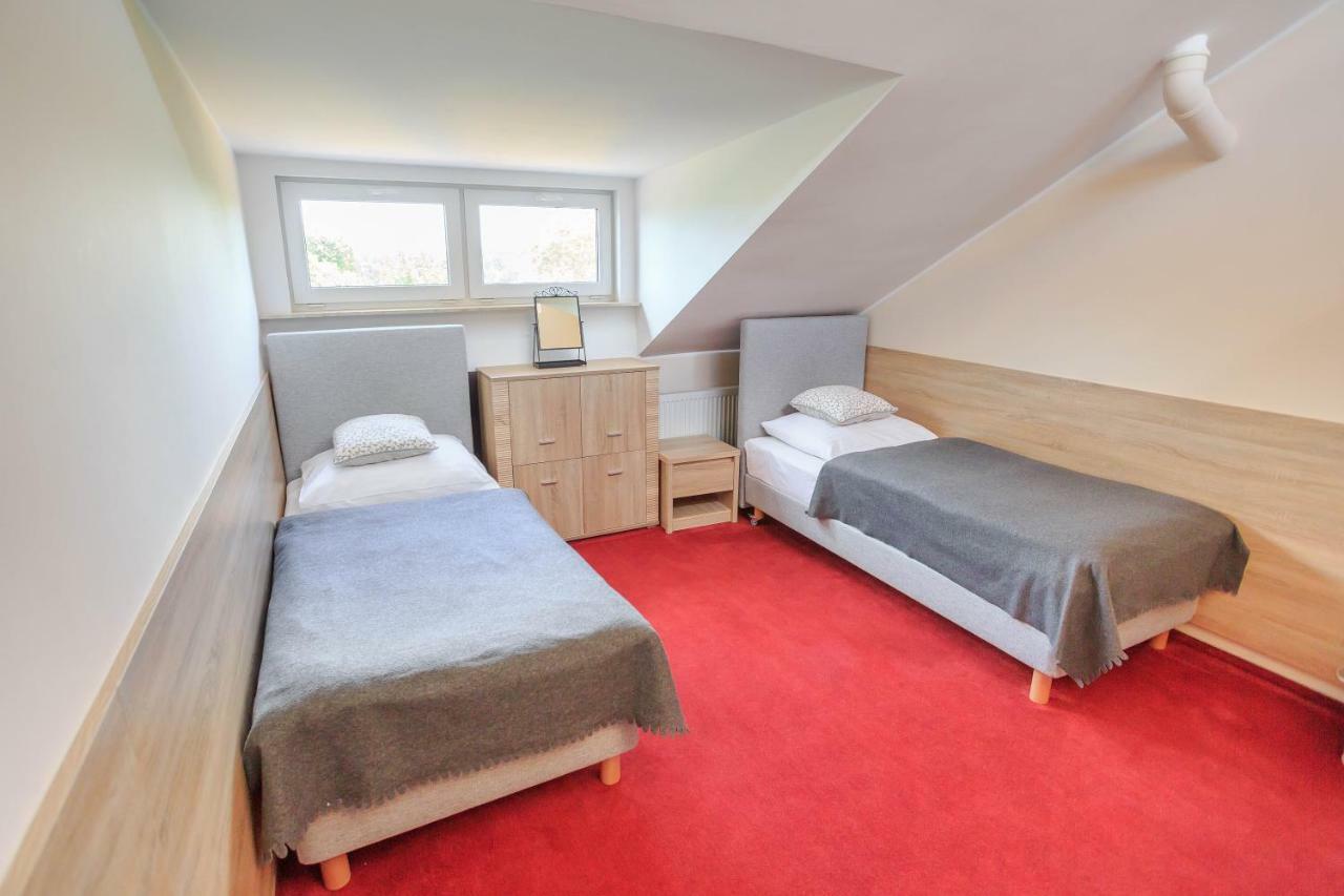 Botanik Hostel Poznan Luaran gambar