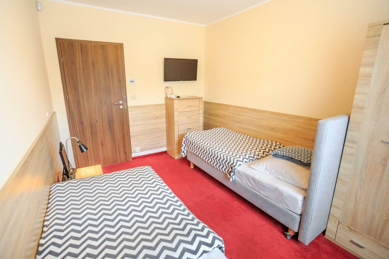 Botanik Hostel Poznan Luaran gambar