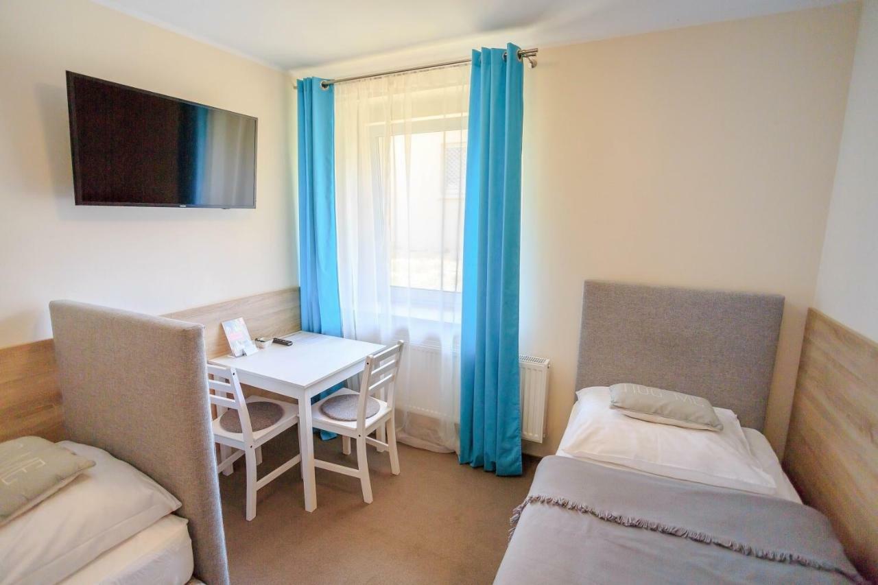 Botanik Hostel Poznan Luaran gambar